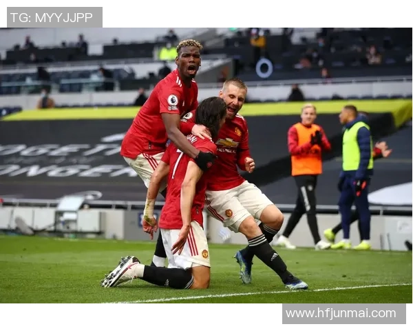 巴萨主场大胜里昂四球狂潮与争议判罚引发热议