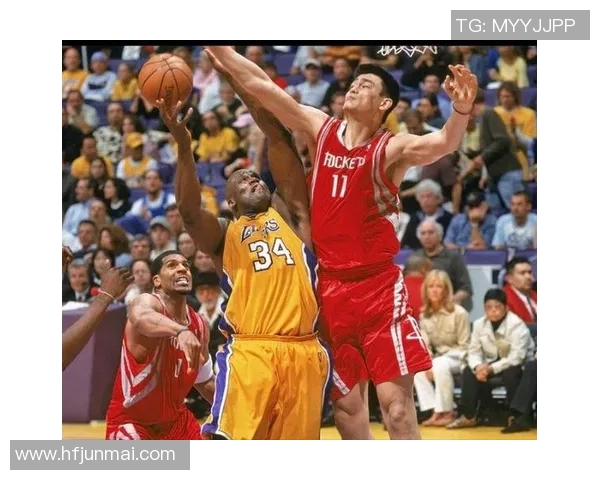 姚明如何在NBA逆转命运成就传奇篮球生涯的故事