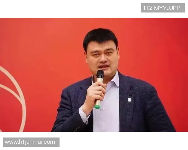 姚明出轨事件引发热议，公众对明星私生活的关注与讨论愈演愈烈