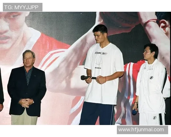 姚明挑战扑克高手展现智慧与技巧的巅峰对决