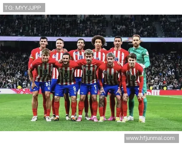 英超激战：拜仁与马竞战成平局全场沸腾精彩集锦回顾