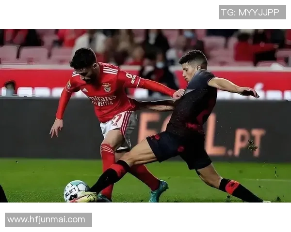 英超焦点战平局解析皇马与本菲卡的战术博弈与意外瞬间回顾 英超焦点战平局解析皇马与本菲卡的战术博弈与意外瞬间回顾