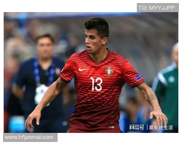 友谊赛AC米兰大胜曼联乌龙球引发转会传闻热潮 友谊赛AC米兰大胜曼联乌龙球引发转会传闻热潮