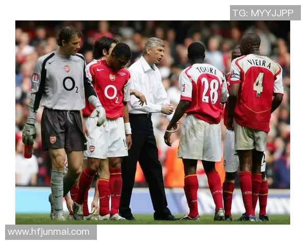 足总杯惊天冷门里昂狂胜曼联五球引爆全场激情