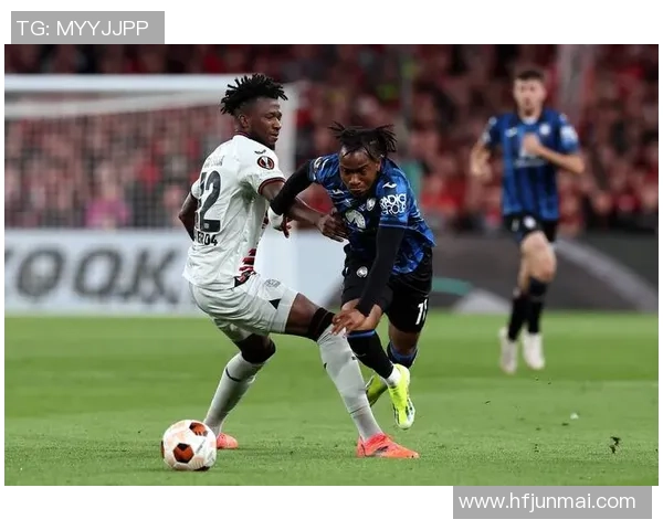 意甲焦点战国米大胜巴萨点球争议引发全场热议